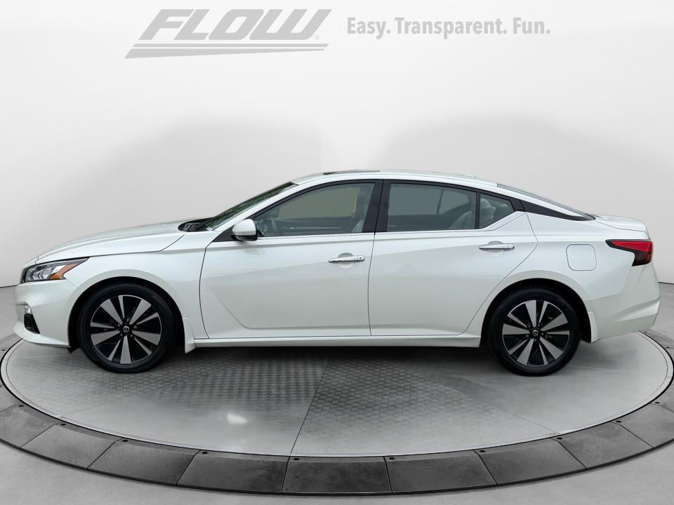 Used 2020 Nissan Altima 2.5 SV FWD image 5