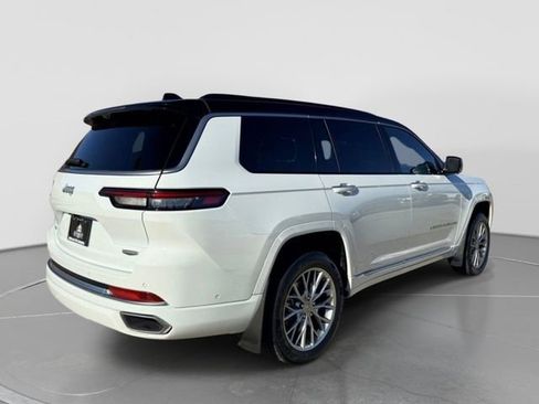 Used 2024 Jeep Grand Cherokee L Summit w/ Advanced Protech Group IV image 9