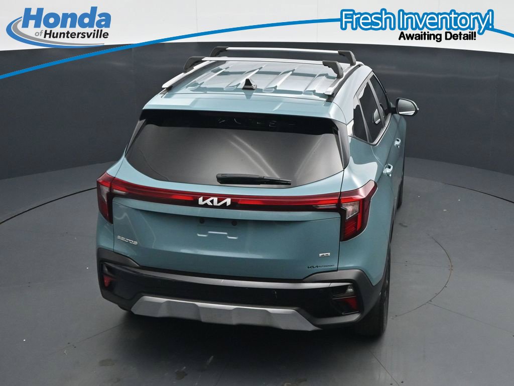Used 2025 Kia Seltos EX AWD/4WD image 26