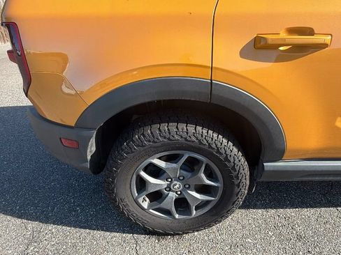Certified 2021 Ford Bronco Sport Badlands w/ Badlands Package AWD/4WD image 11