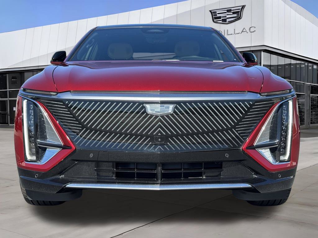 Certified 2026 Cadillac Lyriq Signature Luxury w/ Nappa Leather Package AWD/4WD image 4