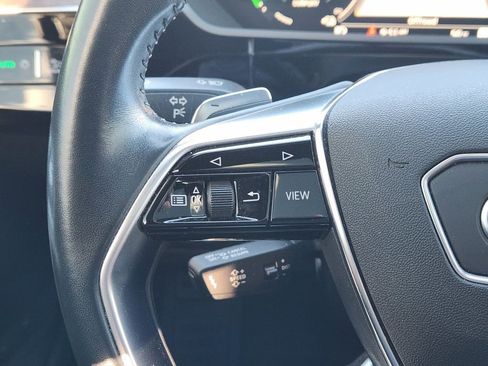 Used 2019 Audi e-tron Prestige image 29