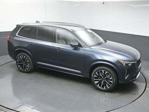 New 2026 Volvo XC90 T8 Ultra w/ Protection Package Premier AWD/4WD image 43
