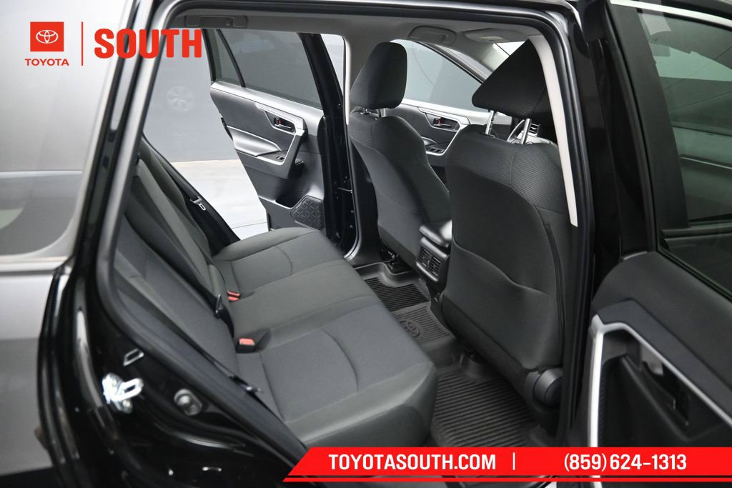 Certified 2025 Toyota RAV4 LE AWD/4WD image 28