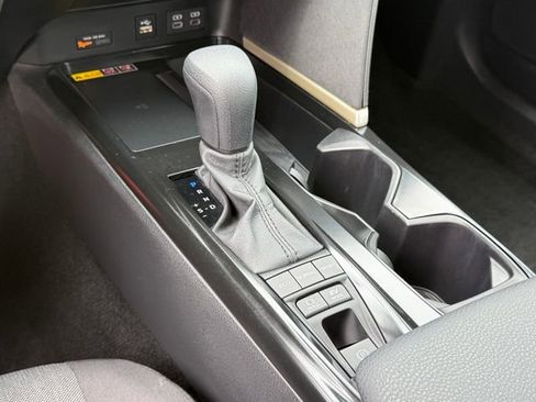 Used 2026 Toyota Camry LE FWD image 19