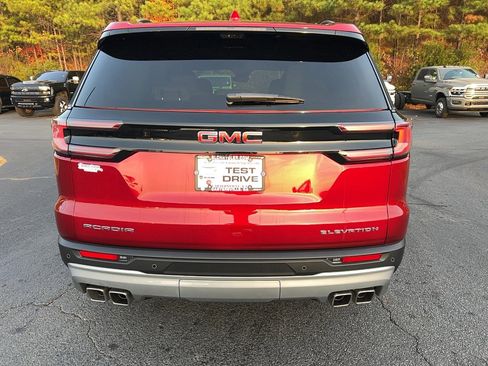 Used 2026 GMC Acadia Elevation w/ Elevation Premium Package image 6
