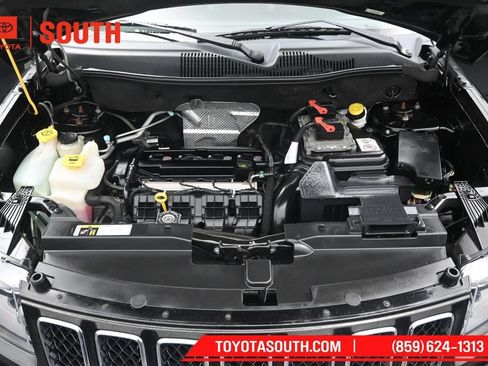 Used 2017 Jeep Compass Sport w/ Power Value Group FWD image 28