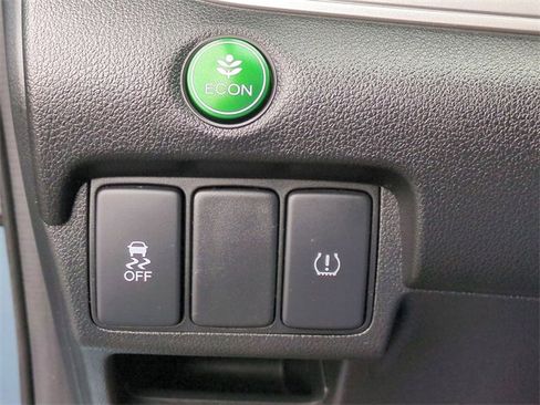 Used 2016 Honda CR-V EX image 18