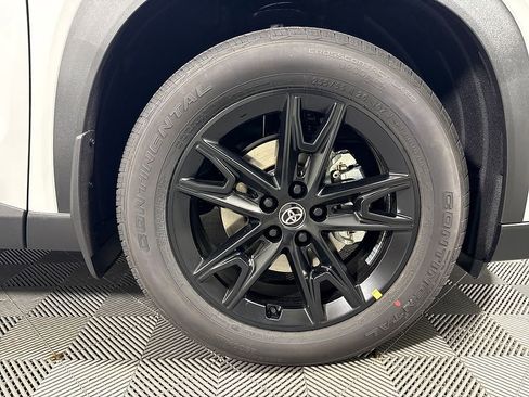 New 2026 Toyota Grand Highlander AWD image 9