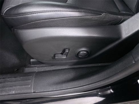 Used 2023 Jeep Cherokee Altitude Lux image 17