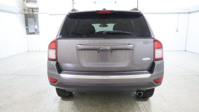 Used 2017 Jeep Compass High Altitude FWD image 8