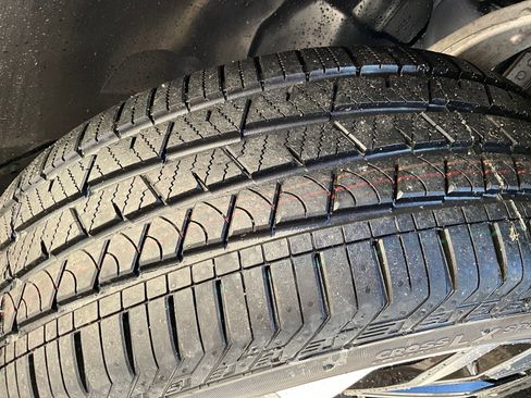 New 2026 Volvo XC60 B5 Plus w/ Protection Package Premier image 33