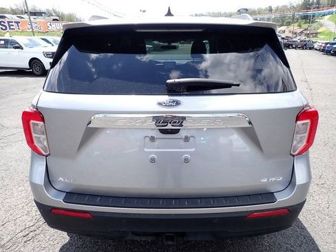 Used 2024 Ford Explorer XLT w/ Class IV Trailer Tow Package AWD/4WD image 8