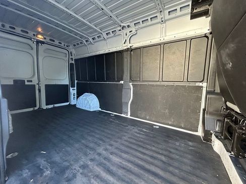 Used 2023 RAM ProMaster 2500 FWD image 32