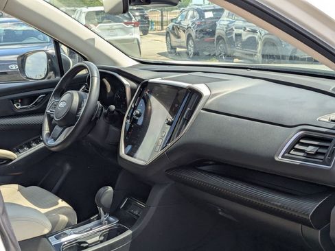 Used 2025 Subaru Ascent Premium AWD/4WD image 32