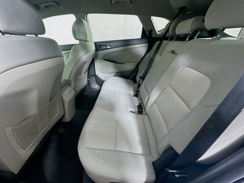 Used 2018 Hyundai Tucson SE FWD image 26