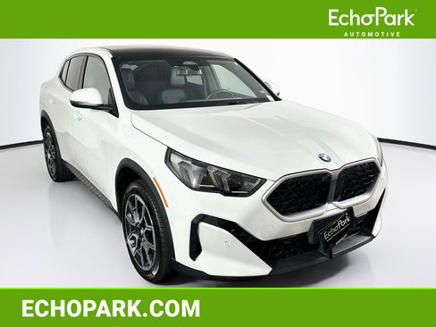 Used 2026 BMW X2 xDrive28i AWD/4WD image 1