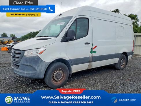 Used 2021 Mercedes-Benz Sprinter 2500 image 1