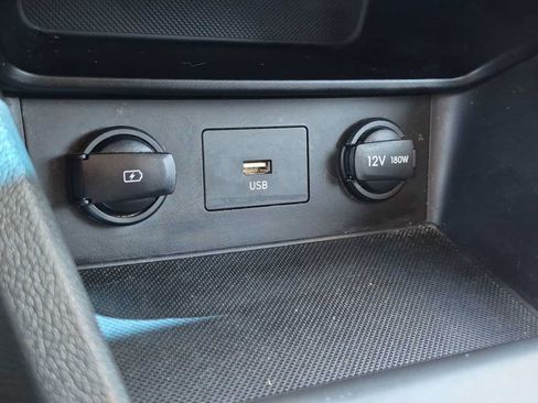 Certified 2022 Hyundai Kona SEL FWD image 28