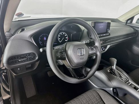 Used 2024 Honda HR-V LX image 8
