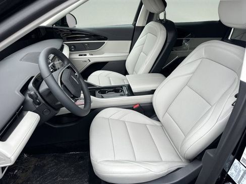 New 2026 Lincoln Nautilus Premier w/ Equipment Group 102A AWD/4WD image 9