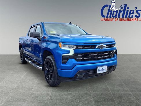 Used 2023 Chevrolet Silverado 1500 RST w/ Convenience Package II image 3