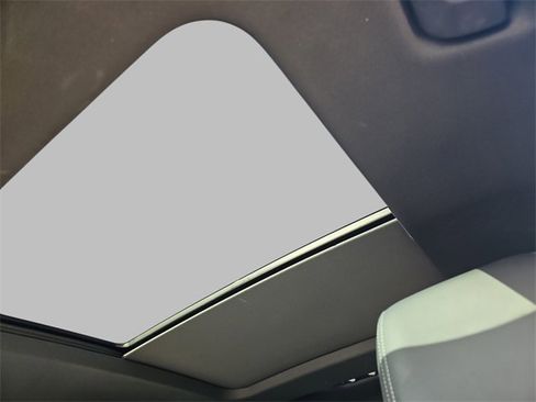 Used 2023 Audi SQ5 Premium Plus w/ Premium Plus Package image 30