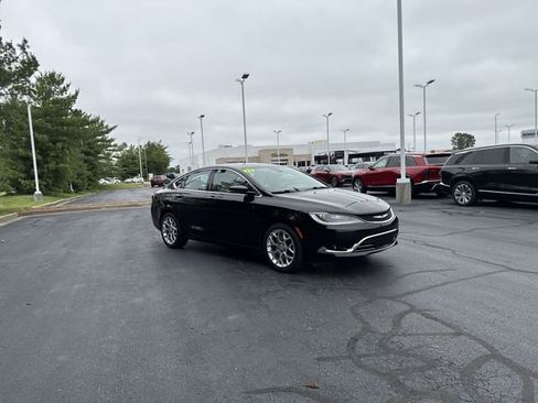Used 2015 Chrysler 200 C FWD image 6