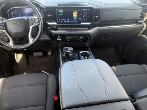 Used 2024 Chevrolet Silverado 1500 RST image 15