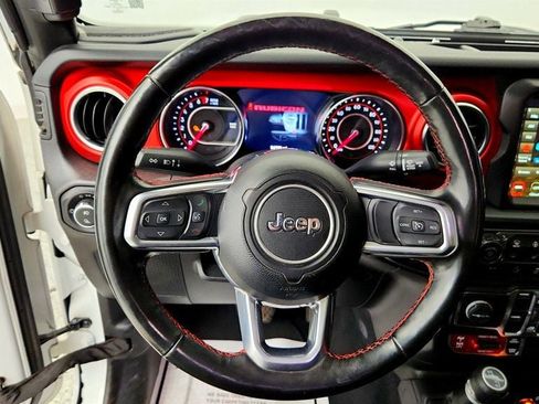 Used 2022 Jeep Gladiator Rubicon w/ Cold Weather Group AWD/4WD image 13