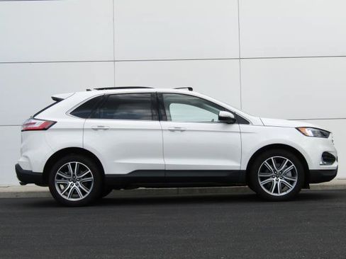 Used 2024 Ford Edge Titanium w/ Equipment Group 301A AWD/4WD image 8
