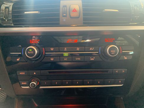 Used 2017 BMW X3 xDrive28i AWD/4WD image 24