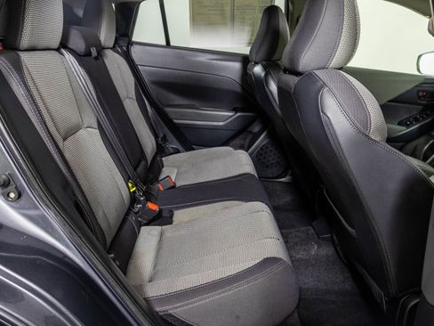 Used 2024 Subaru Crosstrek 2.0i Premium image 40