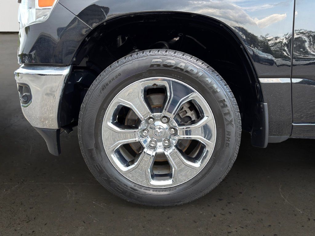 Used 2023 RAM 1500 Big Horn AWD/4WD image 10