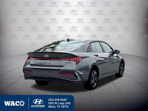 New 2026 Hyundai Elantra Sport image 8