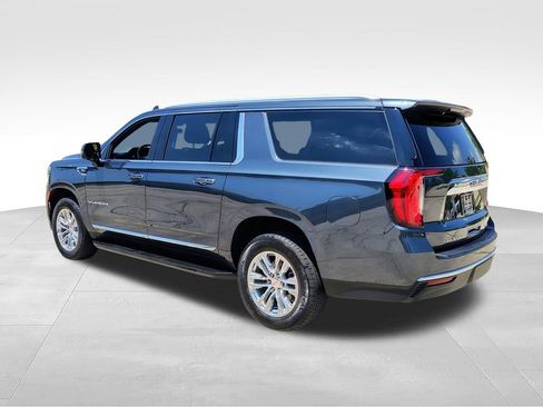 Used 2021 GMC Yukon XL SLT w/ SLT Premium Package AWD/4WD image 7