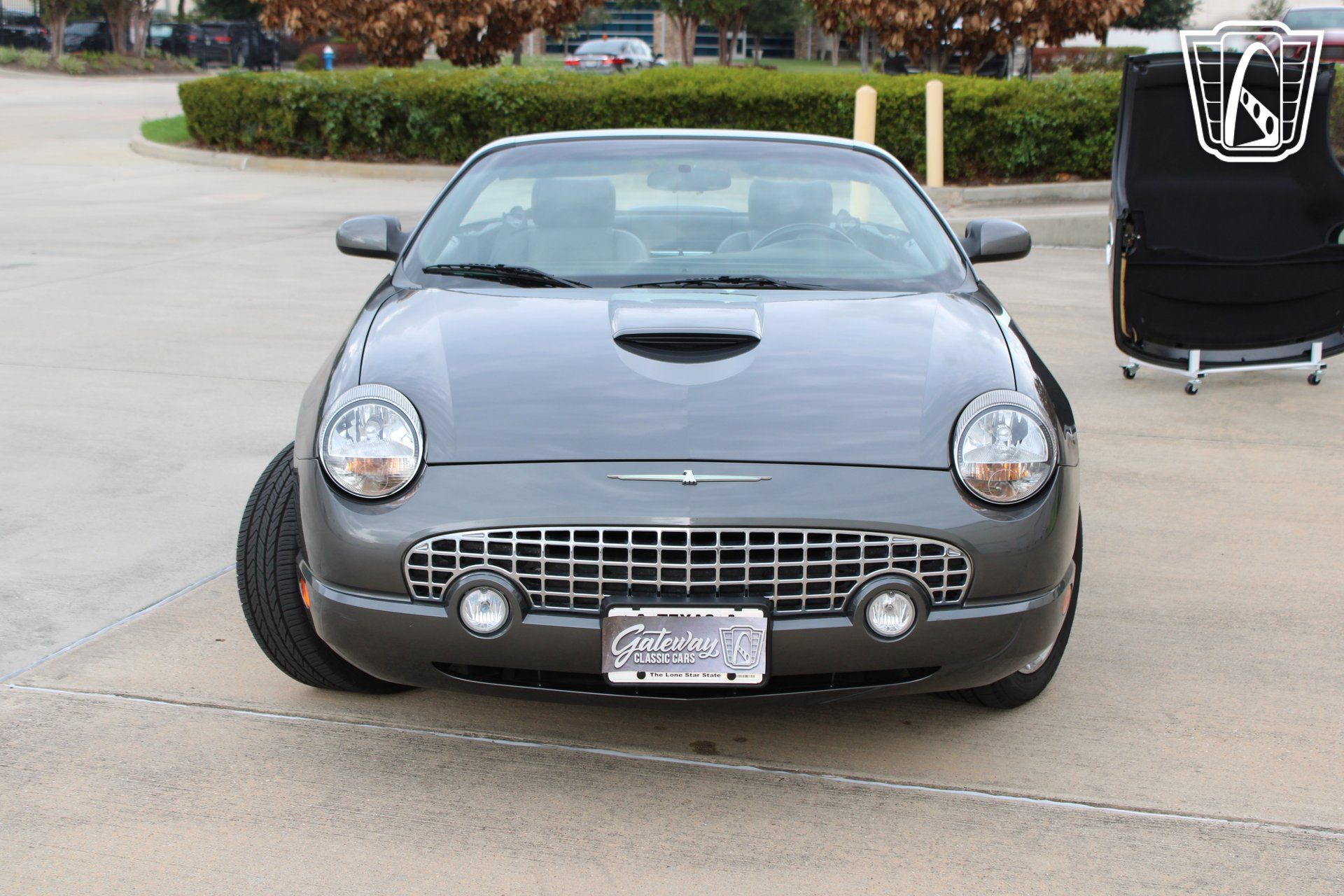 Used 2003 Ford Thunderbird RWD image 21