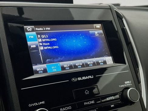 Used 2018 Subaru Impreza 2.0i Premium AWD/4WD image 17