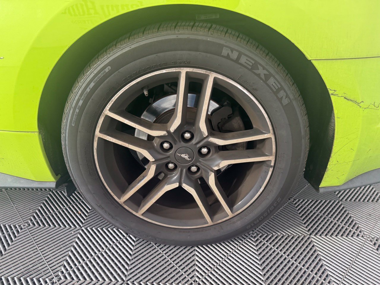 Used 2020 Ford Mustang Premium RWD image 13