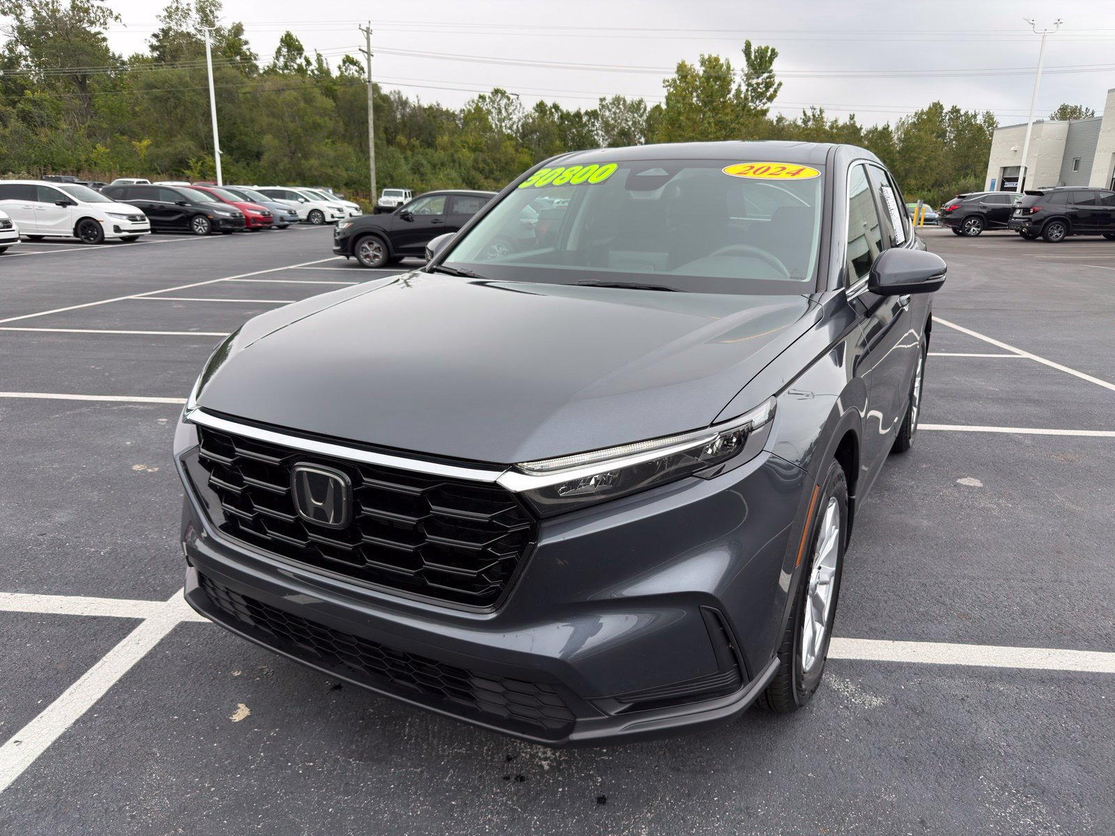 Used 2024 Honda CR-V EX image 2