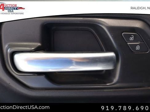 Used 2021 Chevrolet Silverado 1500 Custom image 16