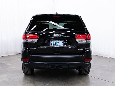 Used 2020 Jeep Grand Cherokee Laredo w/ Quick Order Package 2BN North AWD/4WD image 5