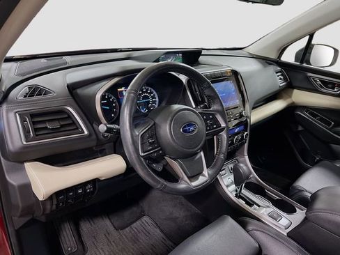 Used 2022 Subaru Ascent Limited w/ Technology Package image 9