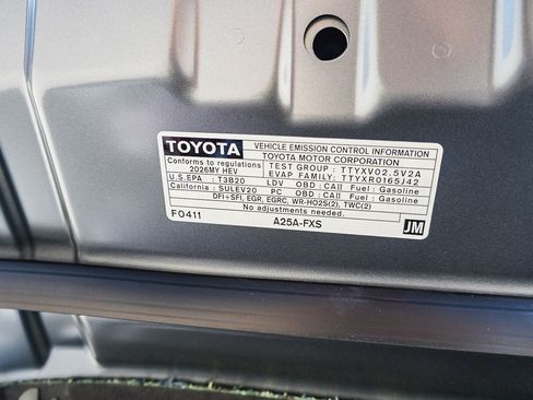 New 2026 Toyota Camry SE FWD image 14