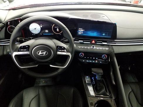 New 2026 Hyundai Elantra Limited image 3