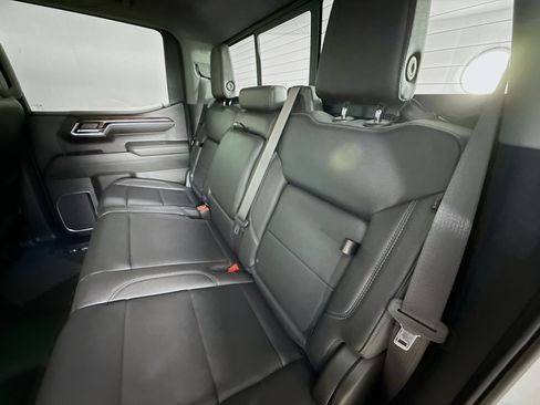 Used 2023 GMC Sierra 1500 SLT w/ SLT Premium Package image 30