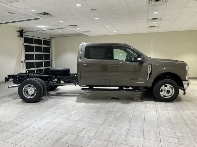 New 2026 Ford F350 Lariat AWD/4WD image 6