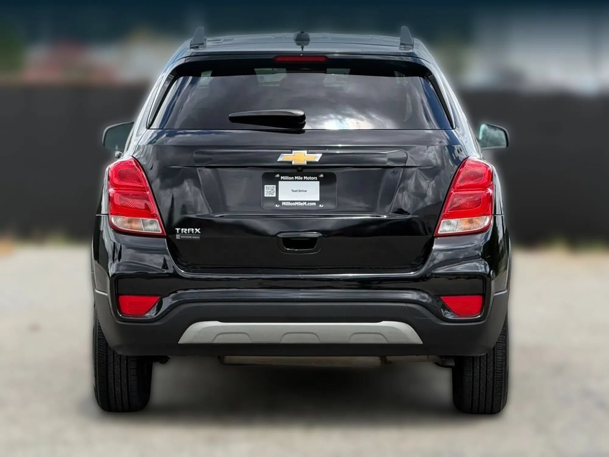 Used 2021 Chevrolet Trax LT FWD image 4