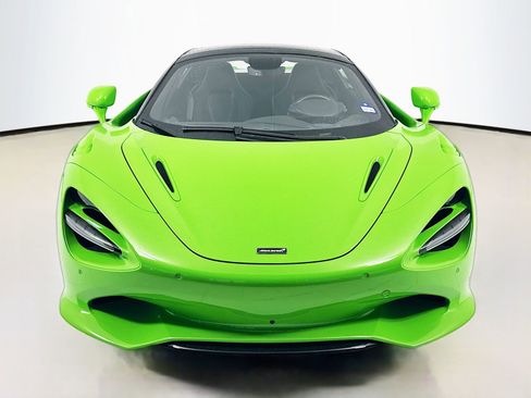 Used 2024 McLaren 750S Spider RWD image 2