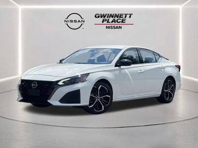 Used 2024 Nissan Altima 2.5 SR